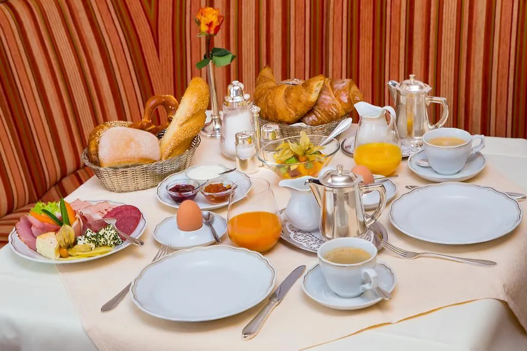 Kurhotel Roswitha Bad Worishofen 3*,  Germany